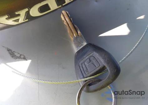 2002 Honda Accord 2.3 Lx z USA, uszkodzony, nr VIN 1HGCG56472A108436